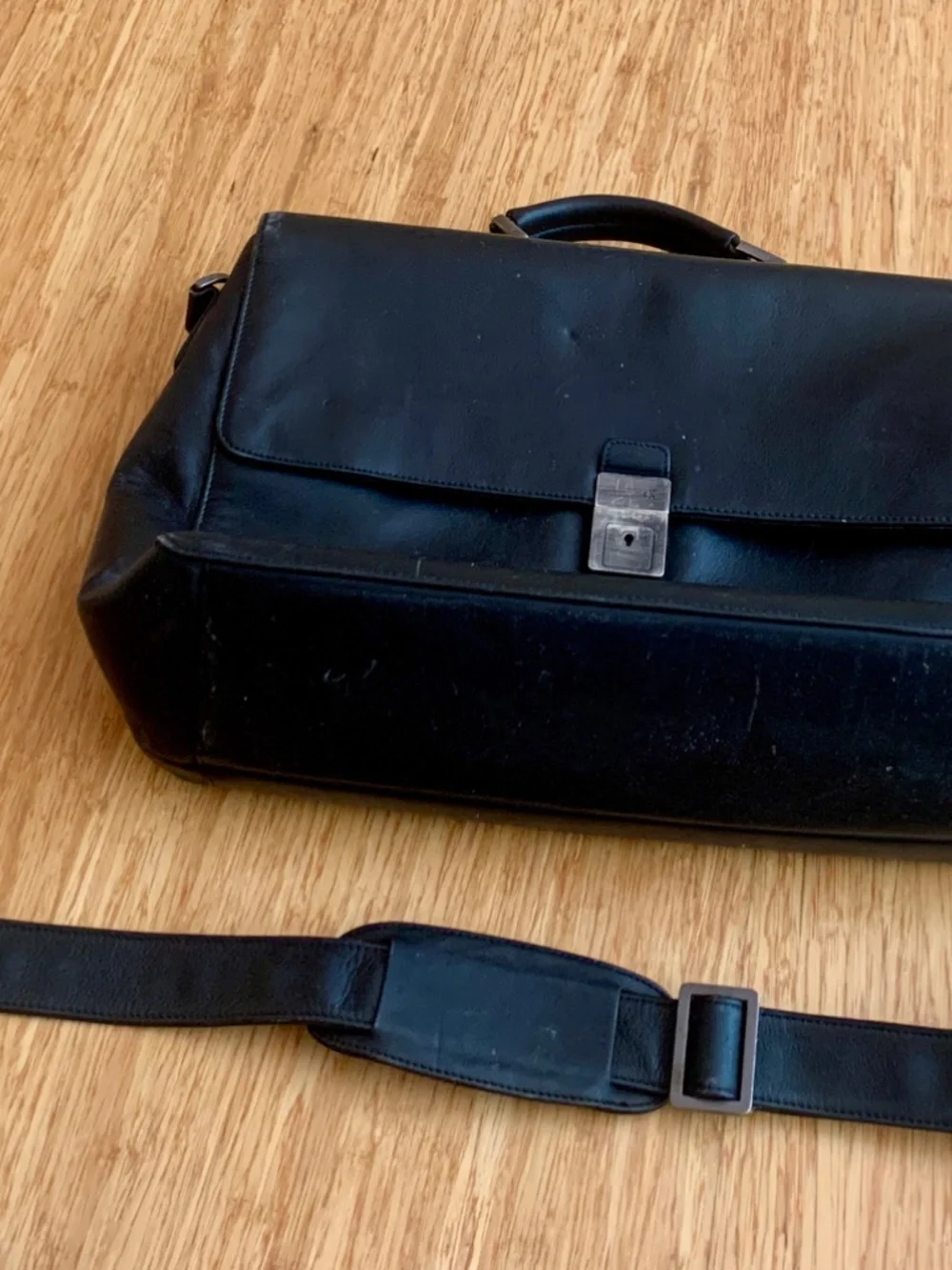 Calvin Klein all leather black messenger bag